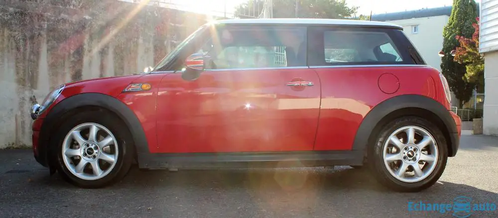 MINI COOPER D - 1.6L 112 CV PACK CHILI