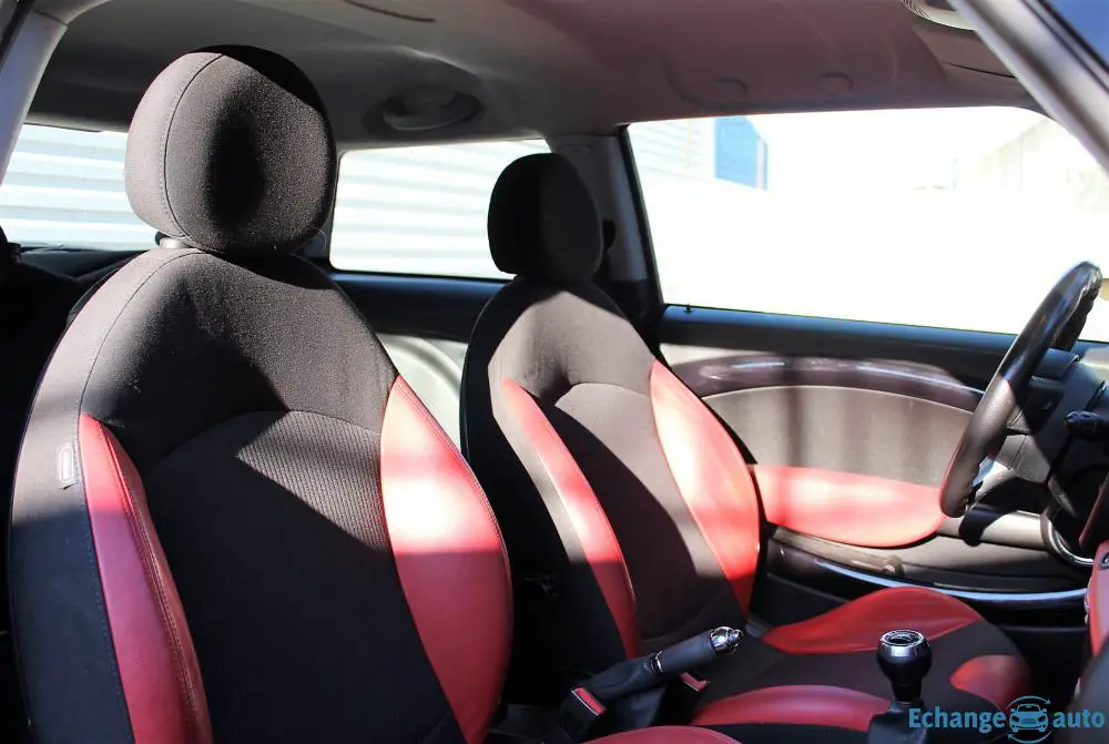 MINI COOPER D - 1.6L 112 CV PACK CHILI