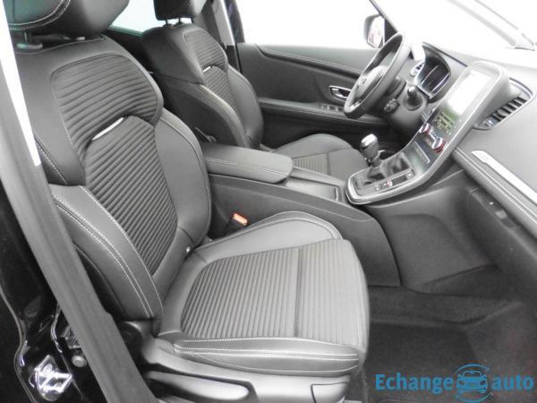 Renault Scénic IV Blue dCi 150 Intens