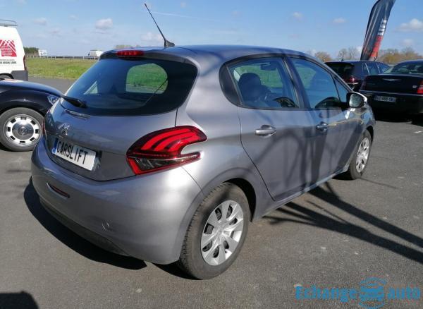 Peugeot 208 1.2 PURETECH 68 CH LIKE GARANTIE 6 MOIS