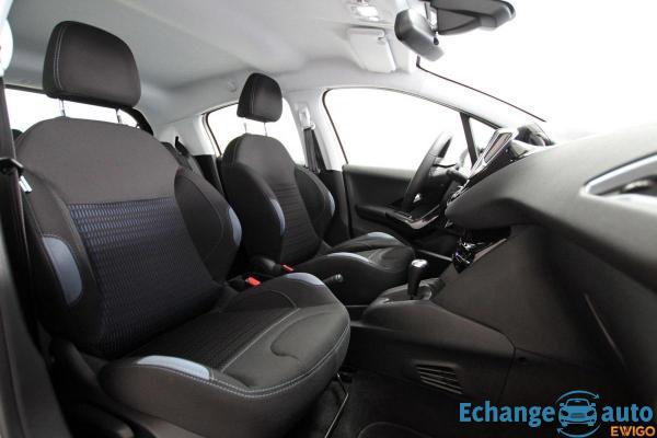 Peugeot 208 1.6 vti 120 allure BVA