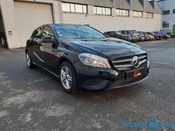 Mercedes A 180 1.6i TURBO 16V 122 BlueEFFICIENCY GARANTIE 6 MOIS