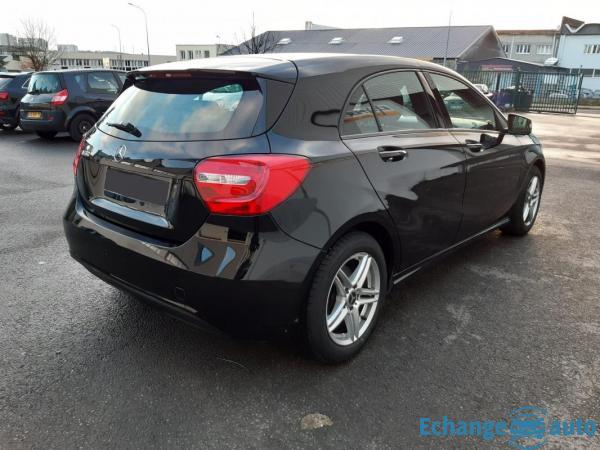 Mercedes A 180 1.6i TURBO 16V 122 BlueEFFICIENCY GARANTIE 6 MOIS