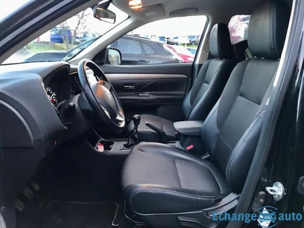 Mitsubishi Outlander III (2) 2.2 DI-D INTENSE NAVI 5P 4WD