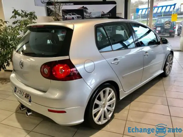 Volkswagen Golf V R32 3.2 V6 FSI 250 4MOTION DSG 5P