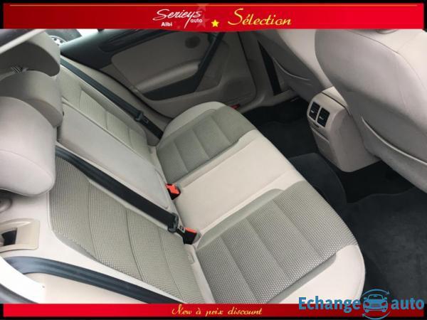 Volkswagen Golf Confortline 2.0 TDI 140 JA16