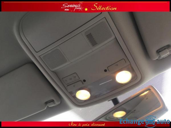 Volkswagen Golf Confortline 2.0 TDI 140 JA16