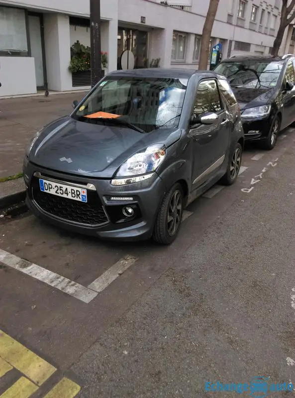 ligier JS 50 DCI ÉLÉGANCE