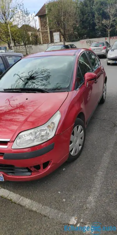 Citroen C4  très bonne état