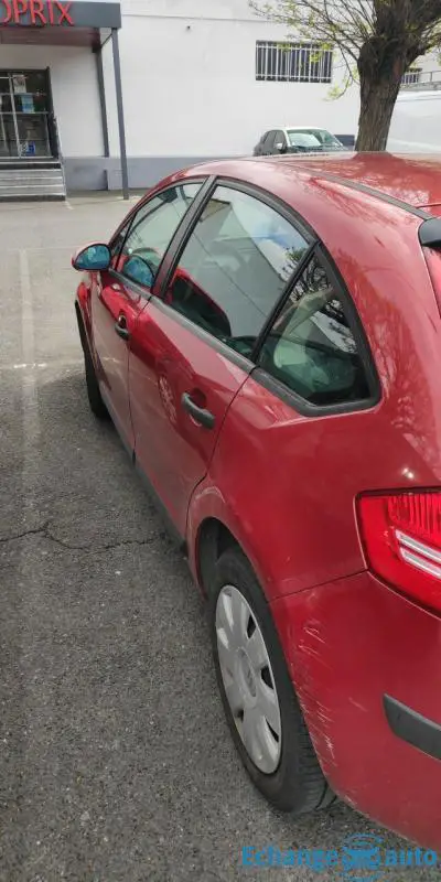 Citroen C4  très bonne état