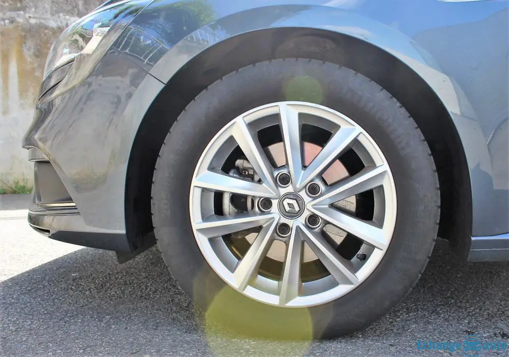 RENAULT MEGANE - 1.5 DCI 110 CH ENERGY ZEN