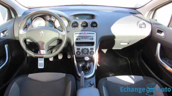 Peugeot 308 1.6 e-HDI 112cv Sportinium