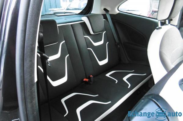 Ford Ka 1.2 l 70cv blak edition