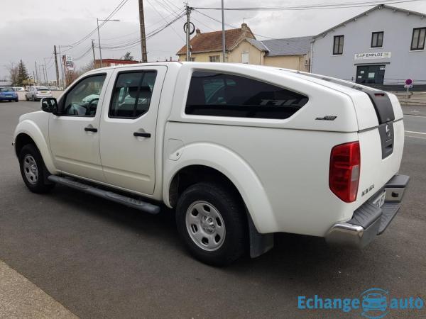 Nissan Navara 2.5 DCI 174CV SE