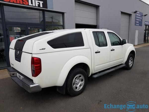 Nissan Navara 2.5 DCI 174CV SE