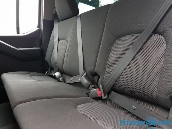 Nissan Navara 2.5 DCI 174CV SE