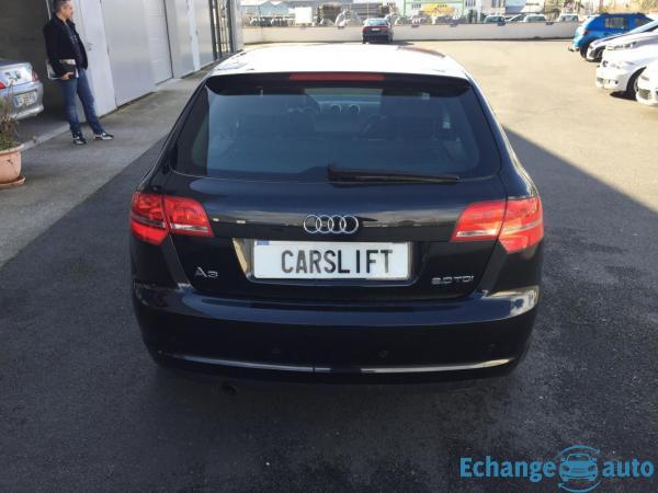 Audi A3 2 L 140 CV S line SPORTBACK