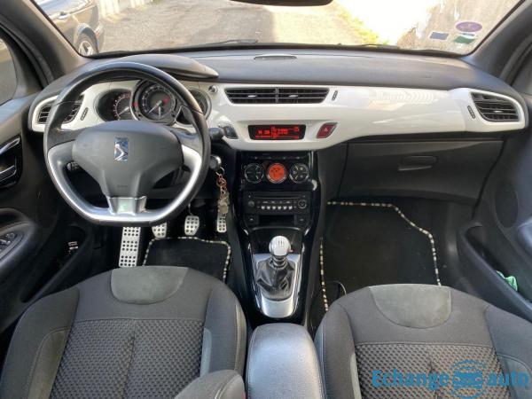 Citroën DS3 1.6 THP 155 SPORT CHIC toit zebre