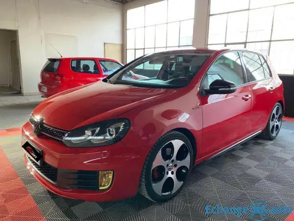 Volkswagen Golf GTi 2L TFSI 211 CV