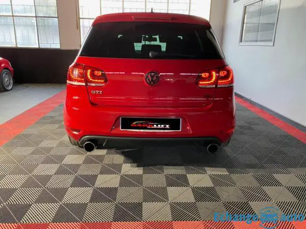 Volkswagen Golf GTi 2L TFSI 211 CV