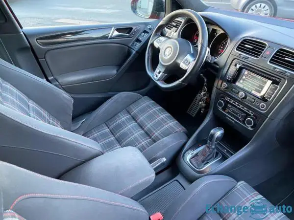 Volkswagen Golf GTi 2L TFSI 211 CV