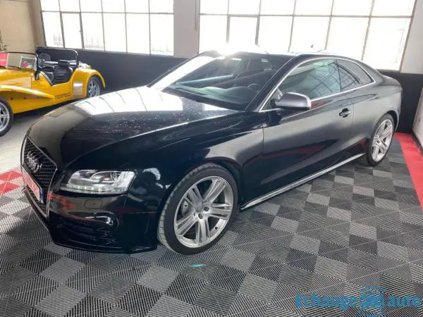 Audi RS5 COUPE 4.2 L FSI 450 CV
