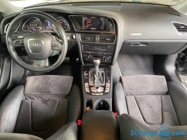 Audi RS5 COUPE 4.2 L FSI 450 CV