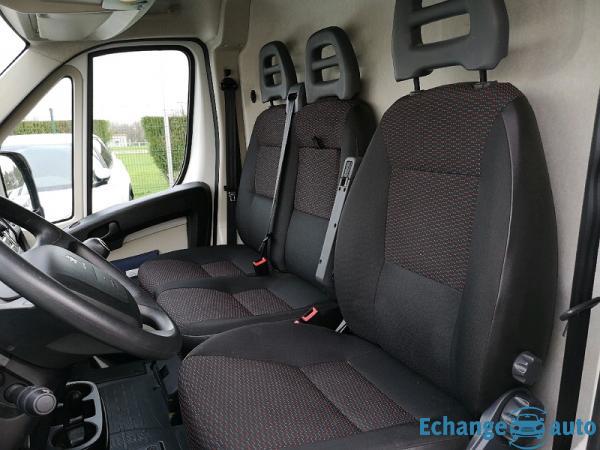 Peugeot Boxer FG 333 L2H2 2.0 BLUEHDI 130 S&S PREMIUM