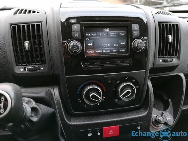 Peugeot Boxer FG 333 L2H2 2.0 BLUEHDI 130 S&S PREMIUM