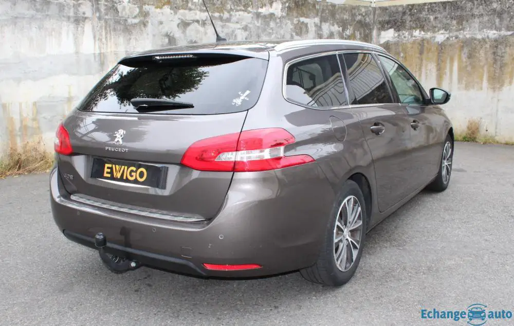 Peugeot 308- SW II 1.6 e-HDi FAP 115ch Allure