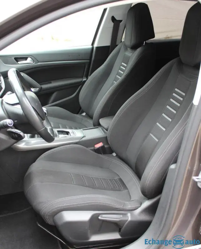 Peugeot 308- SW II 1.6 e-HDi FAP 115ch Allure