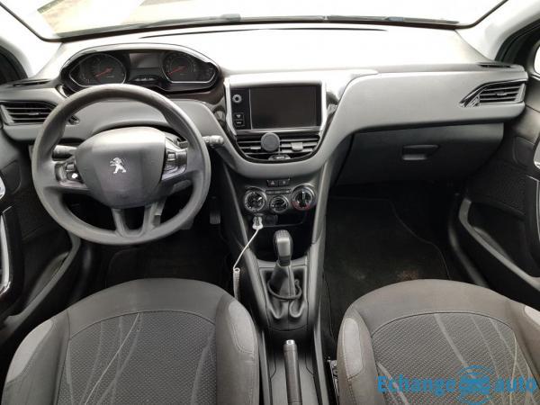Peugeot 208 1.6HDI 90CV ACTIVE CARTE GRISE INCLUSE