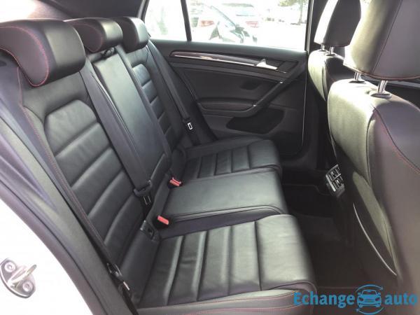 Volkswagen Golf VII GTI 2.0 TSI 220 ACC +FULL LED + CUIR
