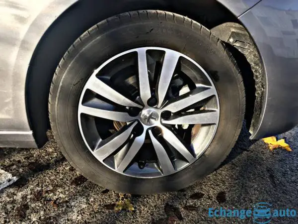 Peugeot 308 (2) Puretech 130 S&amp;S Allure