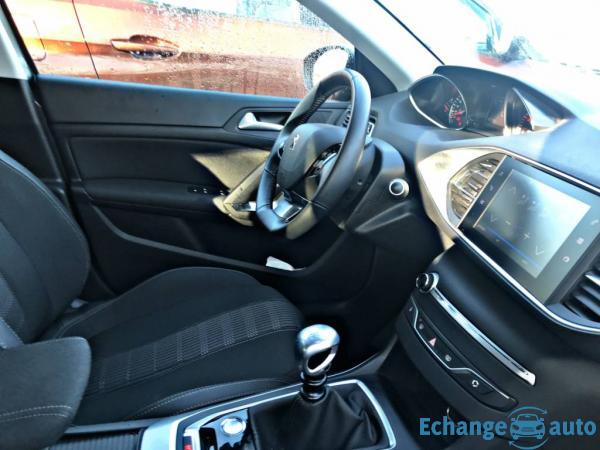 Peugeot 308 (2) Puretech 130 S&amp;S Allure
