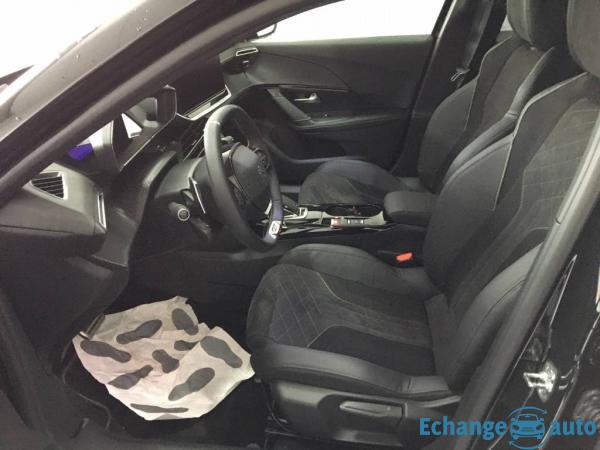 Peugeot 2008 (2) 1.2 PT 155 S&amp;S EAT8 GT