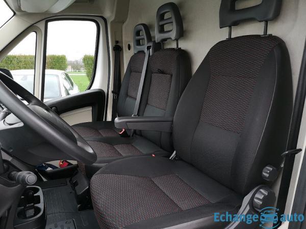 Peugeot Boxer FG 333 L2H2 2.0 BLUEHDI 130 S&S PREMIUM