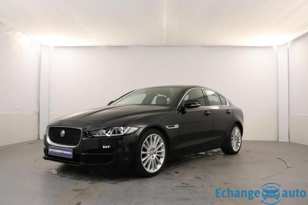Jaguar XE 2.0 D - 180 ch BVA Portfolio