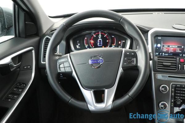 Volvo XC60 D3 150 ch Summum Geartronic A