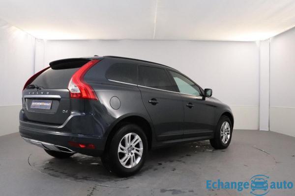 Volvo XC60 BUSINESS D4 181 ch S&S Momentum Geartronic A