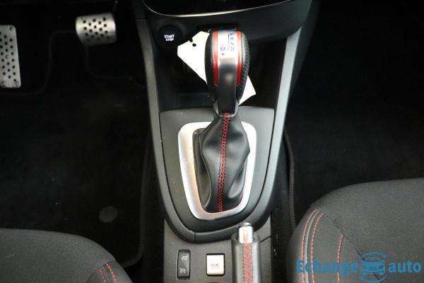 Renault Clio IV 1.6 Turbo 200 EDC RS