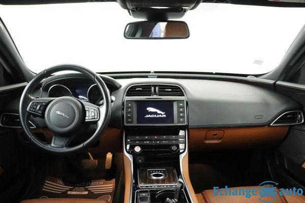 Jaguar XE 2.0 D - 180 ch BVA Portfolio