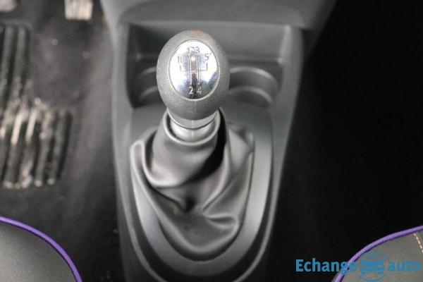 Renault Twingo II 1.2 LEV 16v 75 eco2 Purple