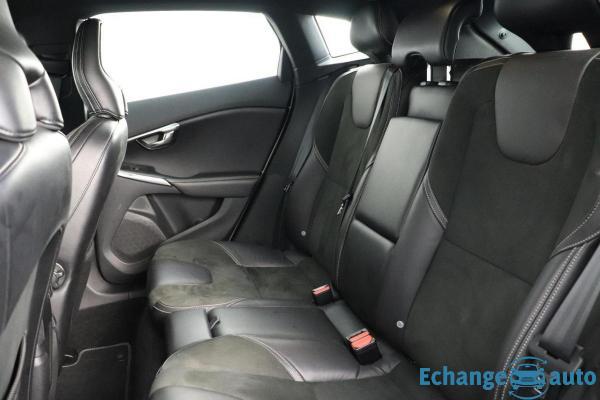 Volvo V40 D2 115 R-Design