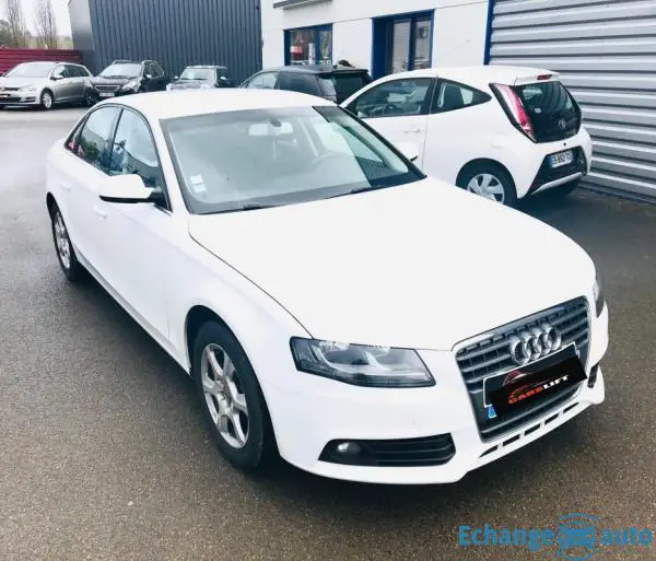 Audi A4 2.0 TDI 143 AMBIENTE GARANTIE 6 MOIS