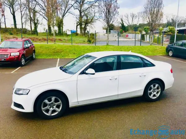 Audi A4 2.0 TDI 143 AMBIENTE GARANTIE 6 MOIS