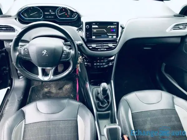 Peugeot 2008 1.6 e-HDI 92 ALLURE GARANTIE 3 MOIS