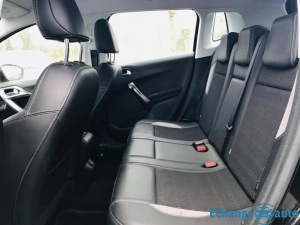Peugeot 2008 1.6 e-HDI 92 ALLURE GARANTIE 3 MOIS