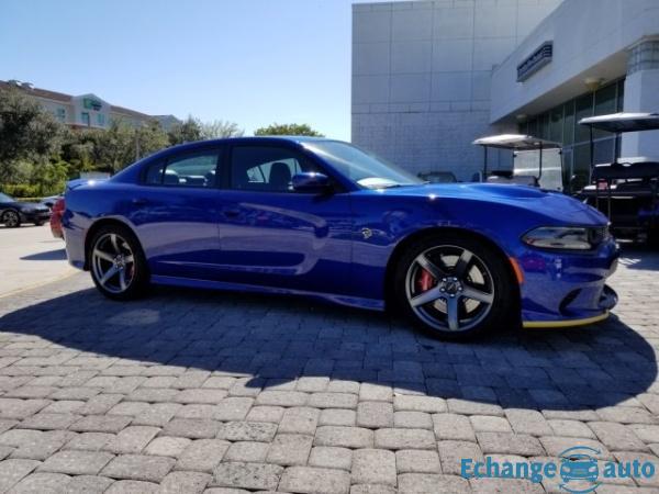 Dodge Charger Srt hellcat 6,2 l v8 supercharged 707 hp