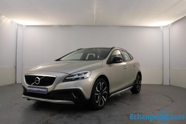 Volvo V40 Cross Country T3 152 Geartronic 6 Oversta Edition